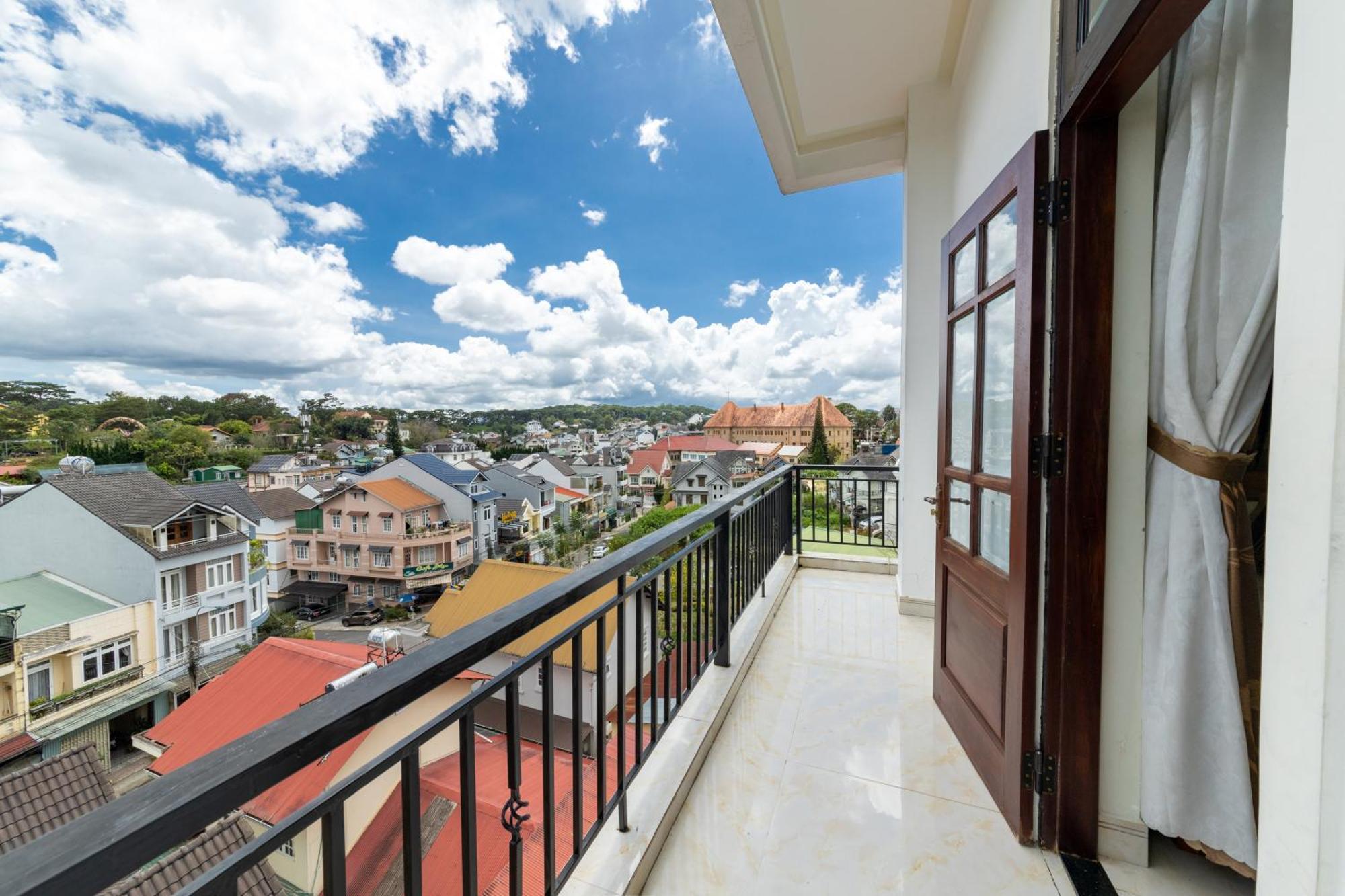 Xuan Truong Dalat Central Exterior photo